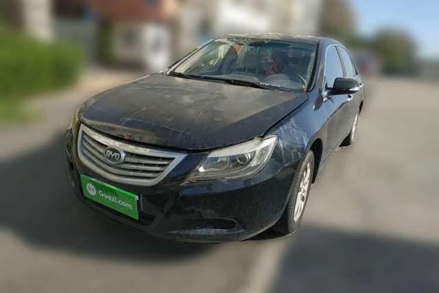 Used BYD G6 2012 2.0L Manual Luxury Version