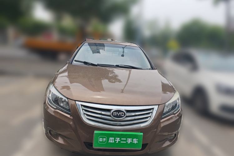 Used BYD G6 2012 1.5TID Automatic Prestige Version Front