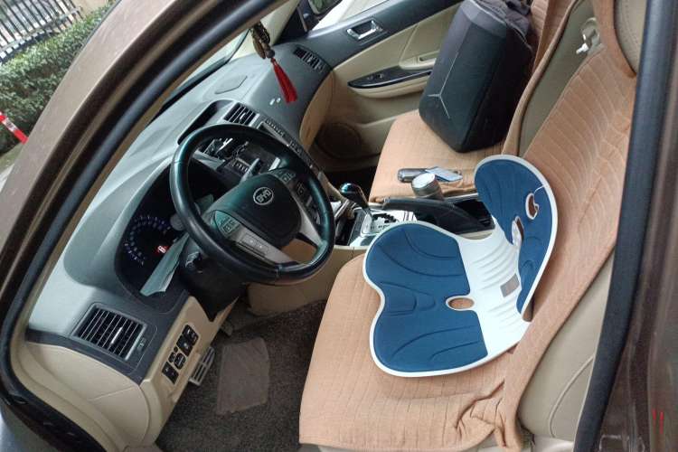 Used BYD G6 2012 1.5TID Automatic Prestige Edition Left Front Seat