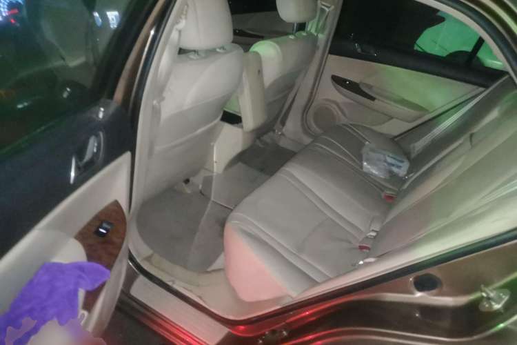 Used BYD G6 2012 1.5T Automatic Prestige Edition Left Rear Seat