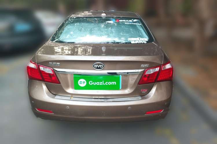 Used BYD G6 2012 1.5T Automatic Prestige Edition Rear