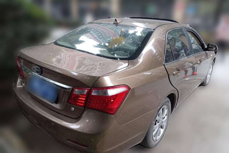 Used BYD G6 2012 1.5TID Automatic Prestige Edition Rear Right 45 Deg