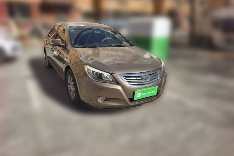 Used BYD G6 2012 1.5TI Manual Luxury Edition Front Right 45 Deg