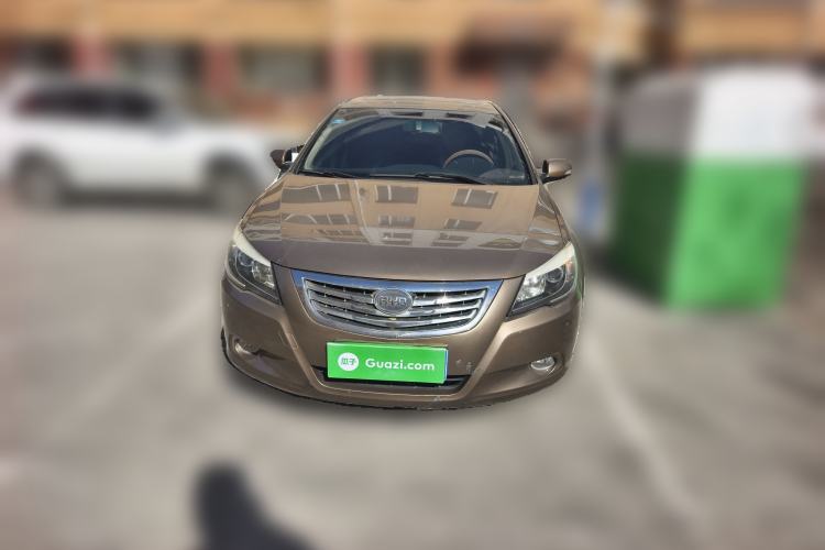 Used BYD G6 2012 1.5TI Manual Luxury Edition Front