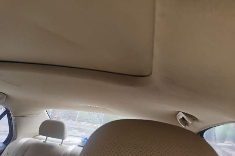 Used BYD G6 2012 1.5TID Automatic Prestige Version Headliner
