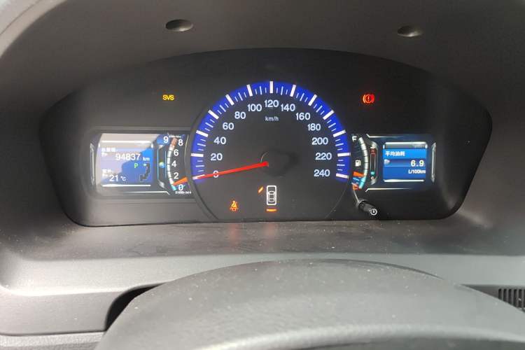 Used BYD G6 2012 1.5TID Automatic Prestige Version Instrument Cluster