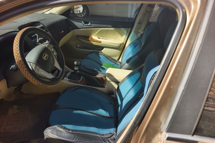 Used BYD G6 2012 1.5TI Manual Luxury Edition Left Front Seat