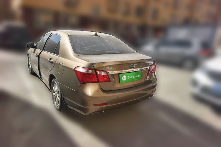 Used BYD G6 2012 1.5TI Manual Luxury Edition Rear Left 45 Deg