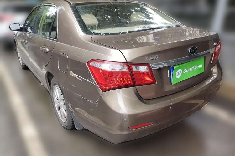 Used BYD G6 2012 1.5TID Automatic Prestige Version Rear Left 45 Deg
