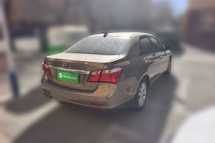 Used BYD G6 2012 1.5TI Manual Luxury Edition Rear Right 45 Deg
