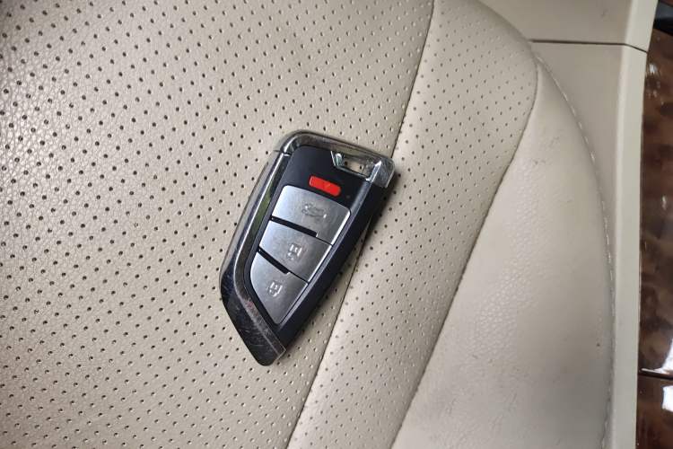 Used BYD G6 2012 1.5TID Automatic Prestige Version Vehicle Key