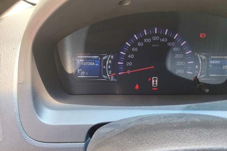 Used BYD G6 2012 1.5TI Manual Luxury Version Odometer Close Up
