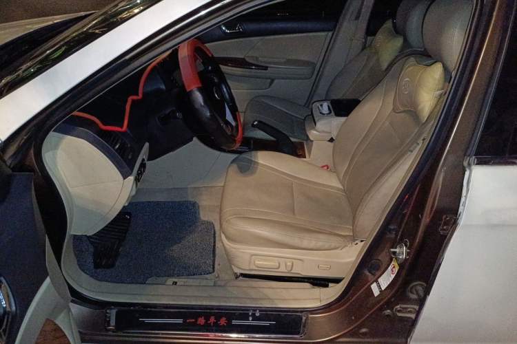 Used BYD G6 2012 1.5TID Automatic Prestige Edition Driver Seat
