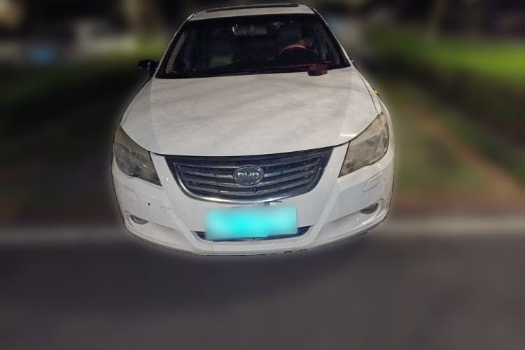 Used BYD G6 2012 1.5TID Automatic Prestige Edition Front