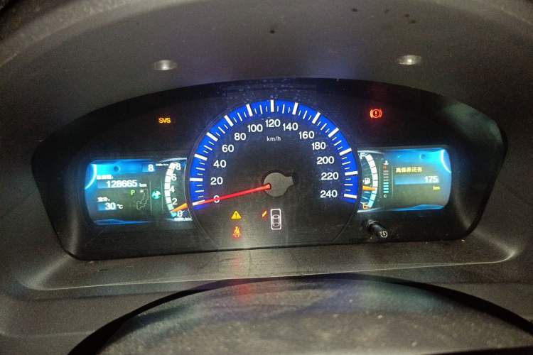 Used BYD G6 2012 1.5TID Automatic Prestige Edition Instrument Cluster