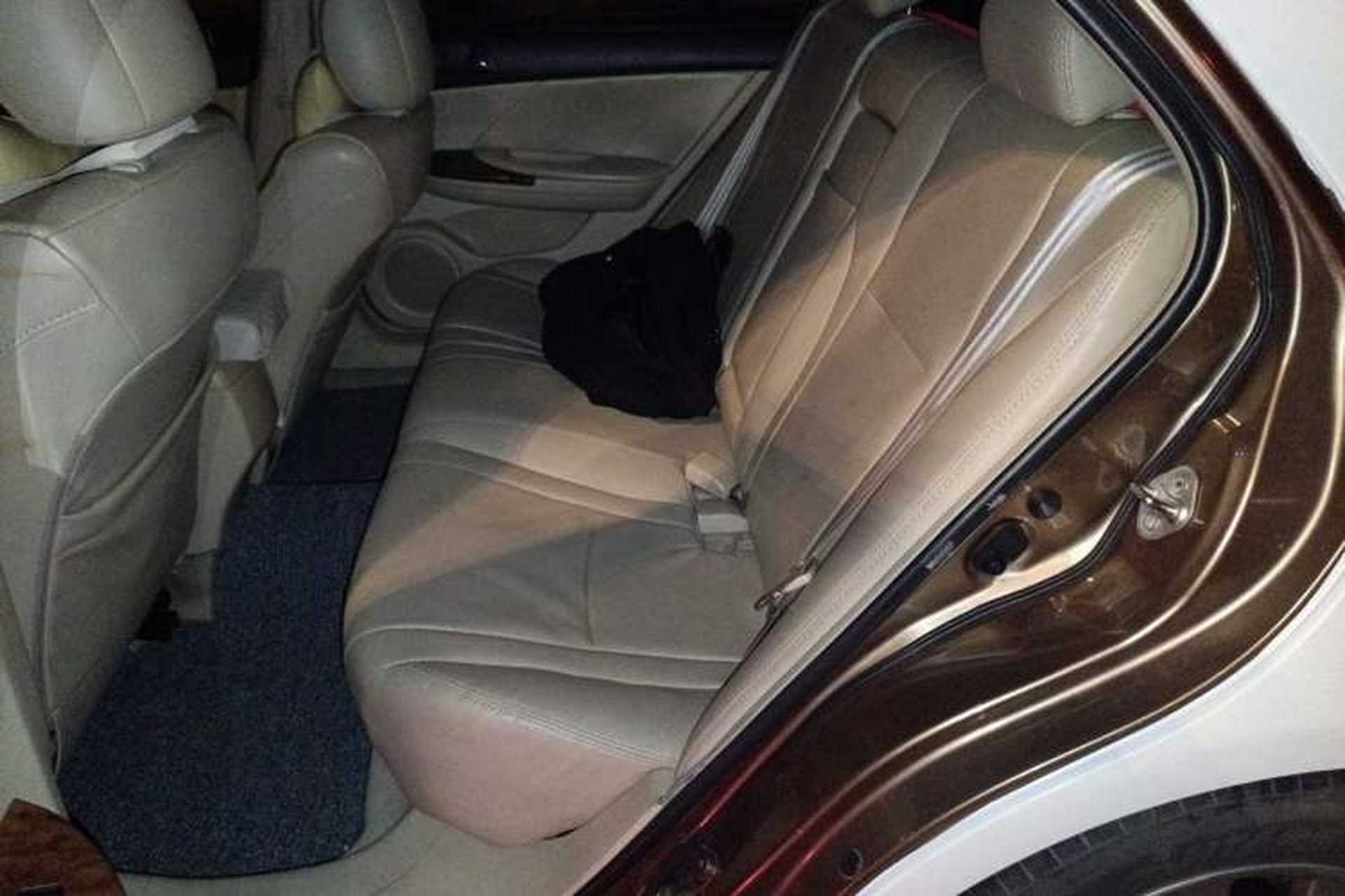 Used BYD G6 2012 1.5TID Automatic Prestige Edition Left Rear Seat