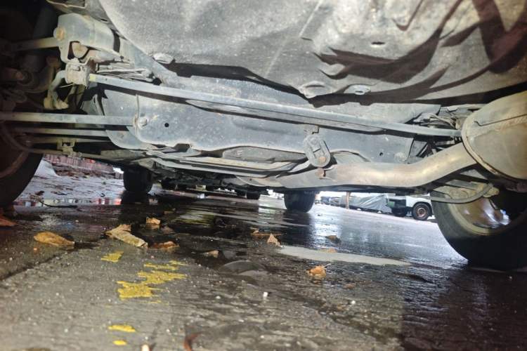 Used BYD G6 2012 1.5T Automatic Prestige Edition Chassis Rear