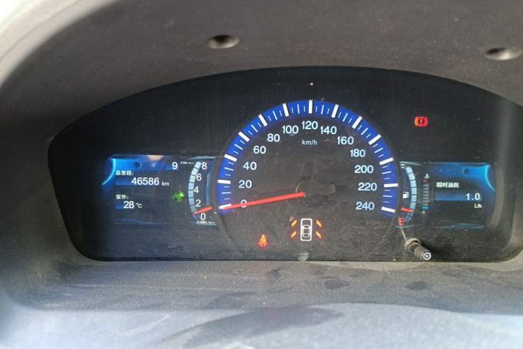 Used BYD G6 2012 2.0L Manual Luxury Version Instrument Cluster