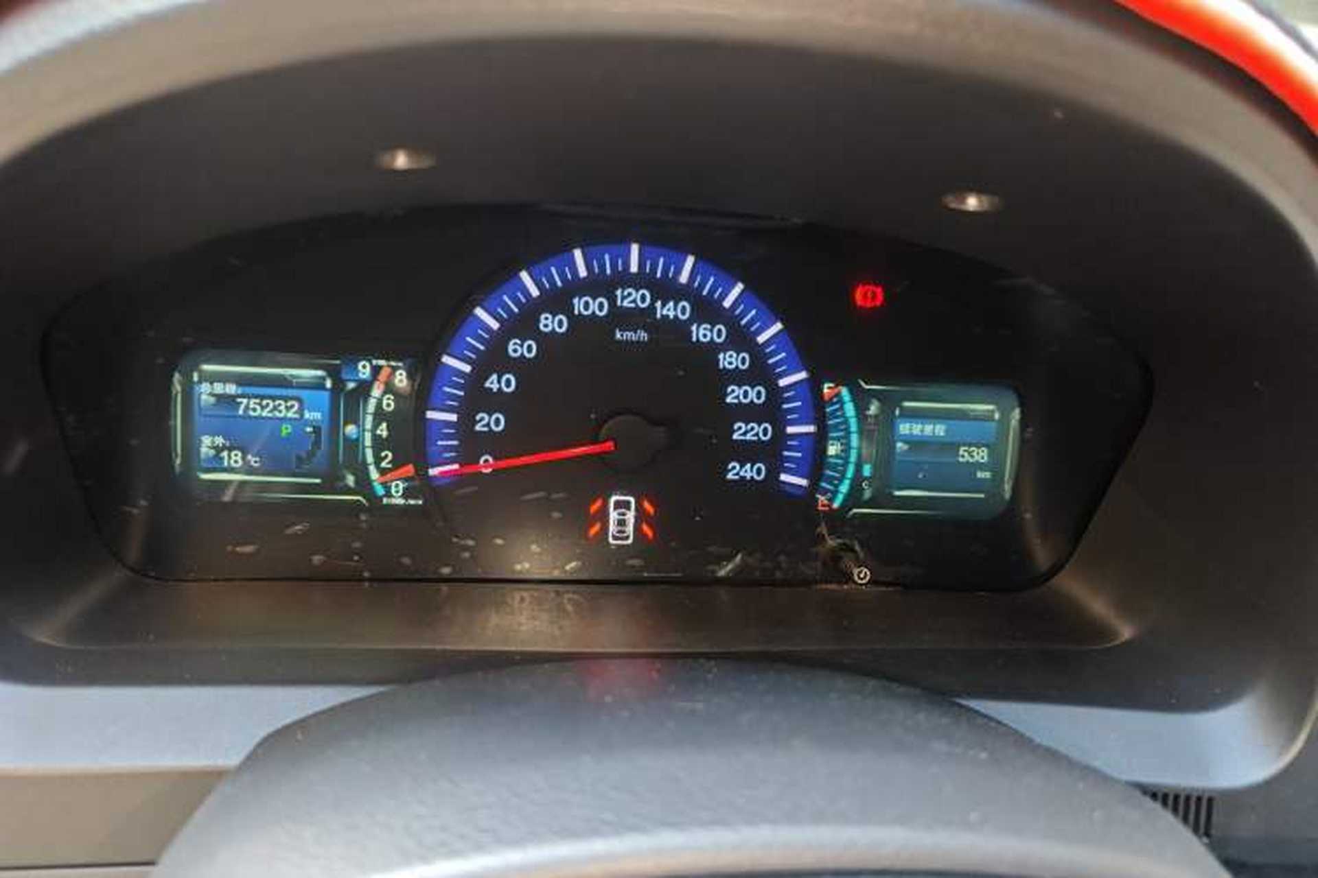 Used BYD G6 2012 1.5TID Automatic Prestige Version Instrument Cluster