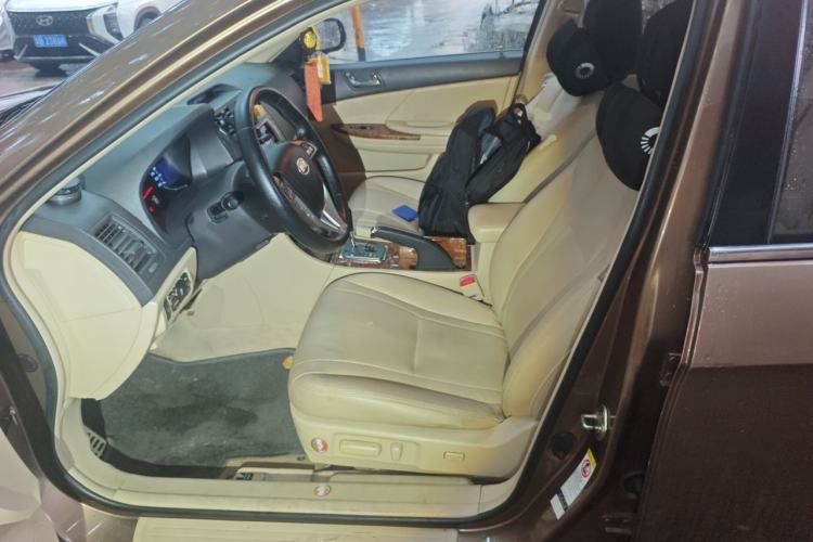 Used BYD G6 2012 1.5T Automatic Prestige Edition Left Front Seat