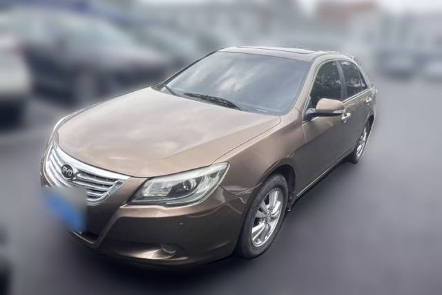 Used BYD G6 2012 2.0L Manual Luxury Version