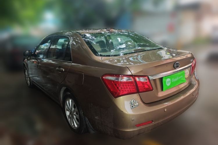 Used BYD G6 2012 1.5T Automatic Prestige Edition Rear Left 45 Deg