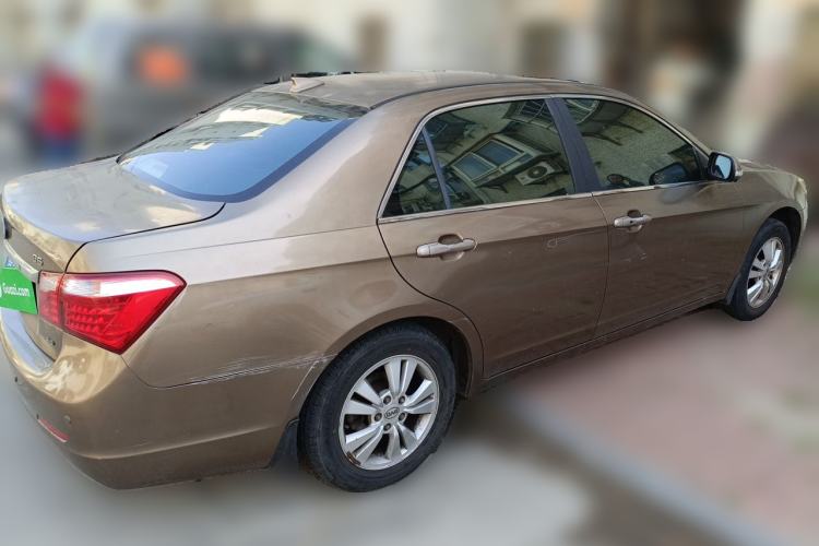 Used BYD G6 2012 2.0L Manual Luxury Version Rear Right 45 Deg