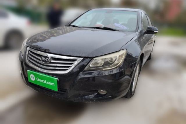Used BYD G6 2013 2.0L Manual Luxury Version