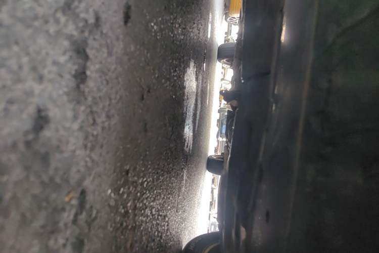 Used BYD G6 2013 2.0L Manual Luxury Version Chassis Front