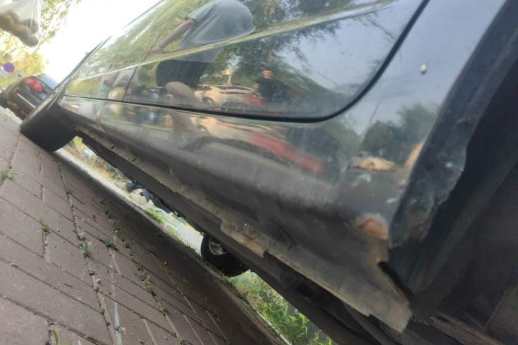 Used BYD G6 2013 2.0L Manual Luxury Version Chassis Rear Left
