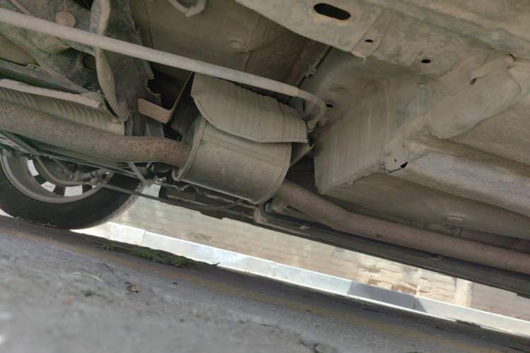 Used BYD G6 2013 1.5TI Manual Luxury Model Chassis Rear Right