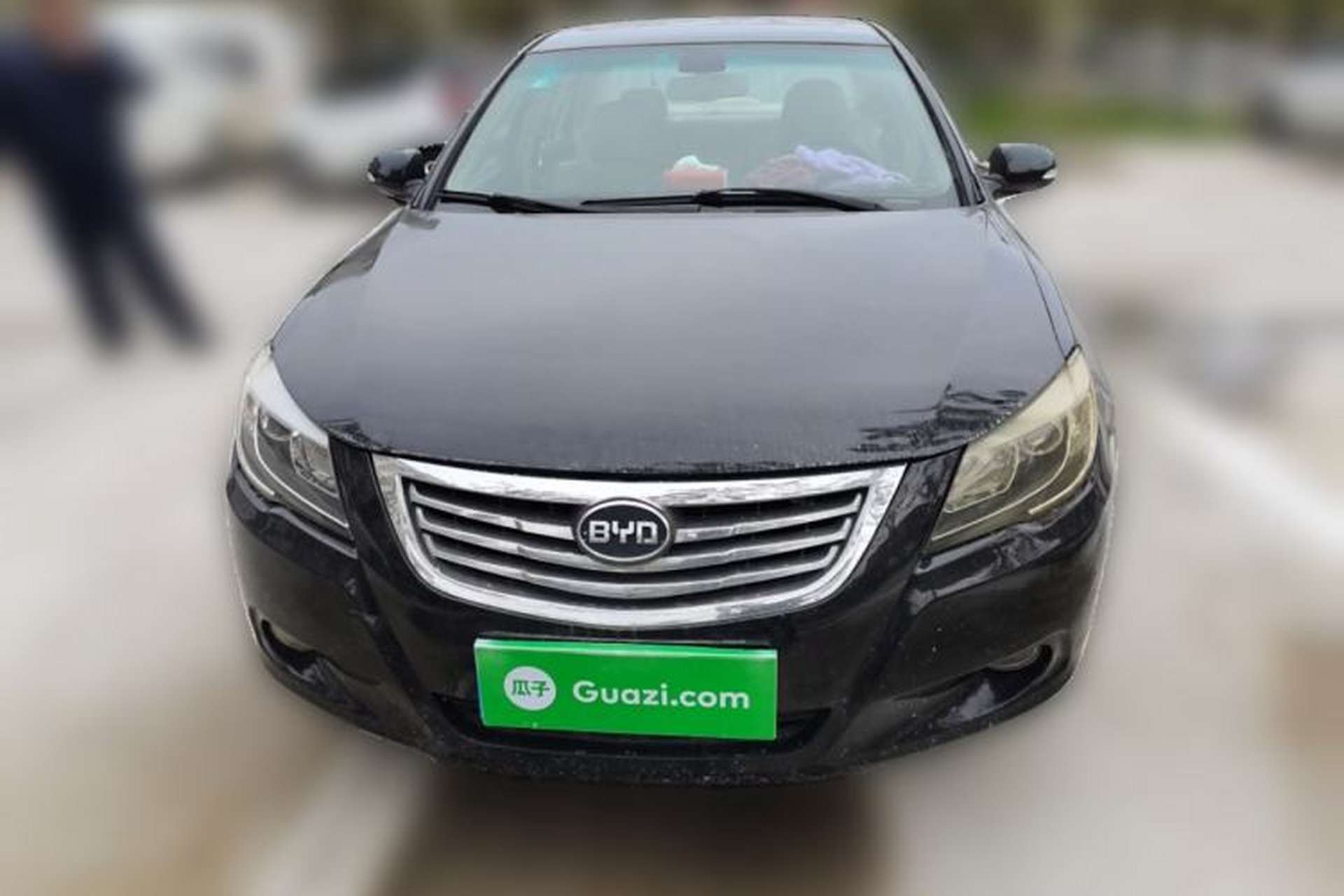 Used BYD G6 2013 2.0L Manual Luxury Version Front