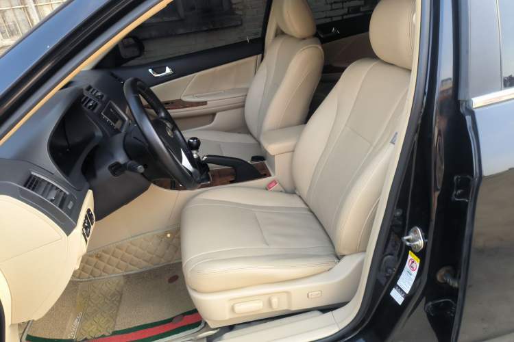 Used BYD G6 2013 1.5TI Manual Luxury Model Left Front Seat