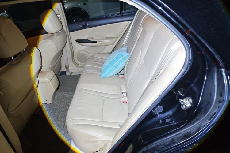 Used BYD G6 2013 1.5TID Automatic Luxury Model Left Rear Seat