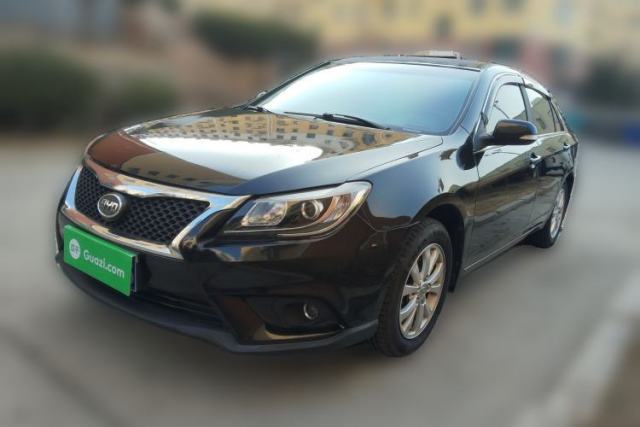 Used BYD G6 2013 2.0L Manual Luxury Version