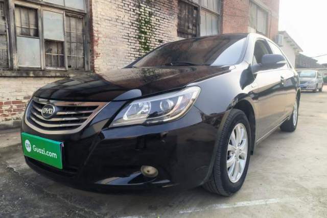 Used BYD G6 2013 1.5TI Manual Luxury Model