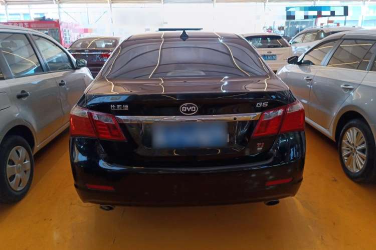 Used BYD G6 2013 1.5TI Manual Luxury Model Rear