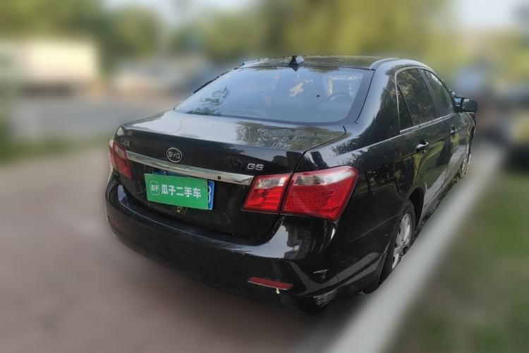 Used BYD G6 2013 2.0L Manual Luxury Version Rear Right 45 Deg