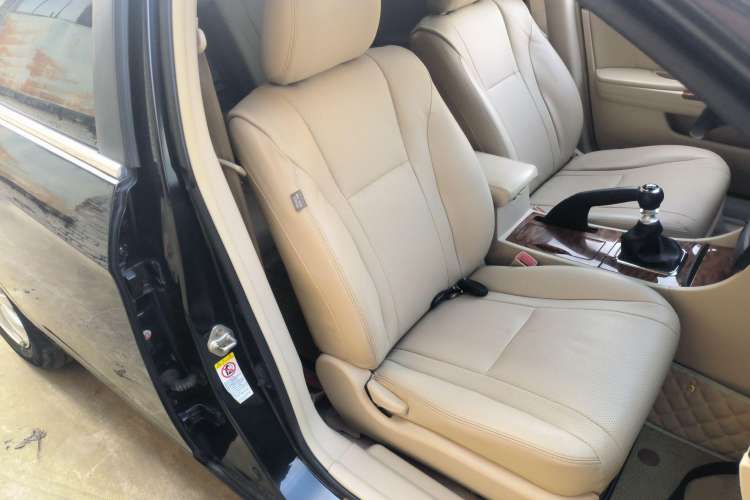 Used BYD G6 2013 1.5TI Manual Luxury Model Right Front Seat