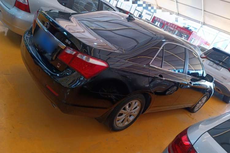 Used BYD G6 2013 1.5TI Manual Luxury Model Right Side