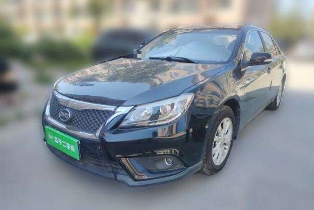 Used BYD G6 2013 2.0L Manual Luxury Version