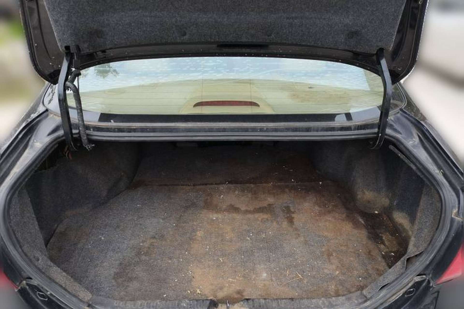 Used BYD G6 2013 2.0L Manual Luxury Version Trunk