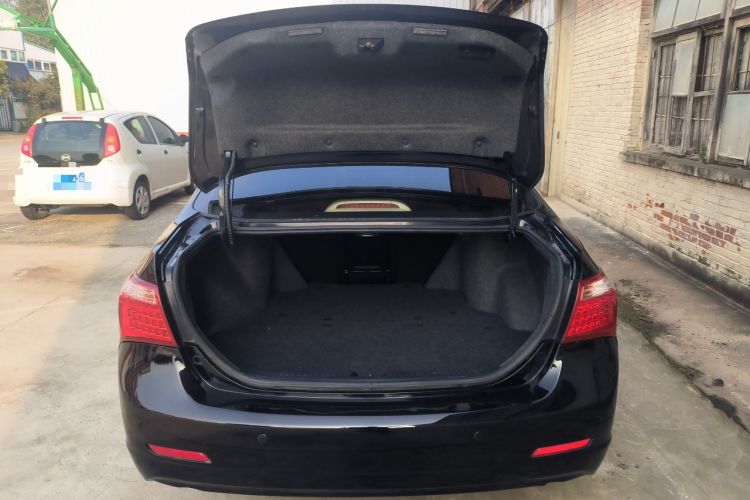 Used BYD G6 2013 1.5TI Manual Luxury Model Trunk
