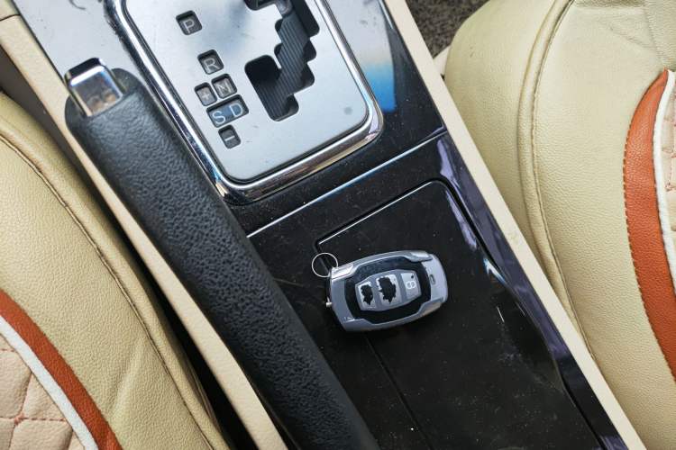 Used BYD G6 2013 1.5TID Automatic Luxury Model Vehicle Key