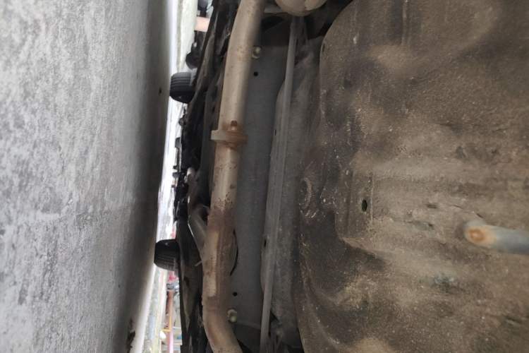 Used BYD G6 2013 1.5TID Automatic Luxury Model Chassis Rear