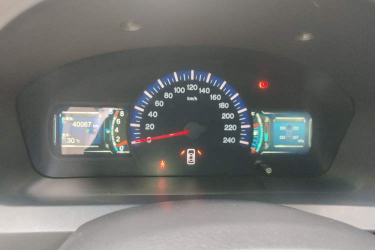 Used BYD G6 2013 1.5TID Automatic Luxury Model Instrument Cluster