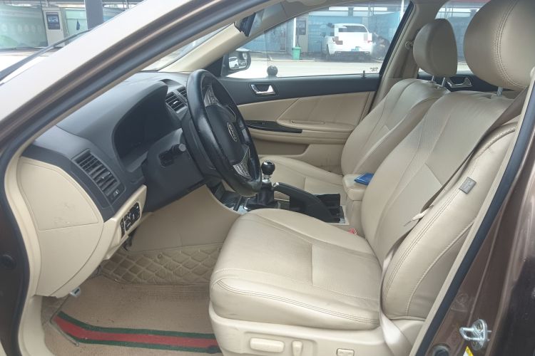 Used BYD G6 2013 1.5TI Manual Luxury Model Left Front Seat