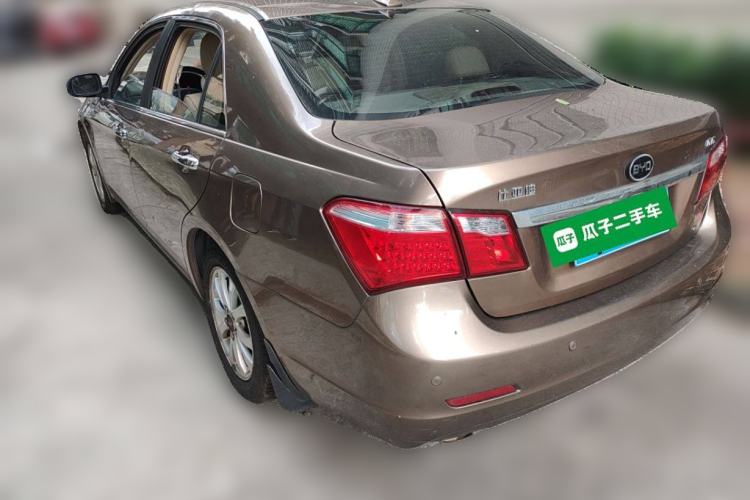 Used BYD G6 2013 1.5TID Automatic Luxury Model Rear Left 45 Deg
