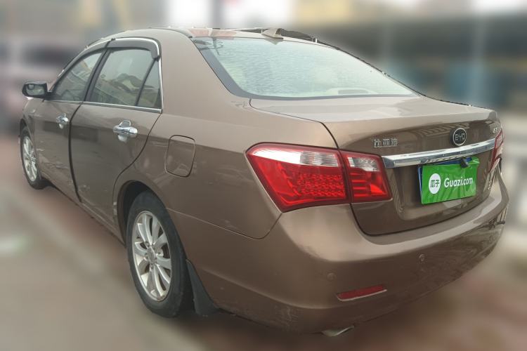 Used BYD G6 2013 1.5TI Manual Luxury Model Rear Left 45 Deg