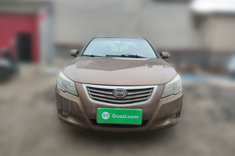 Used BYD G6 2013 1.5TI Manual Luxury Model Front